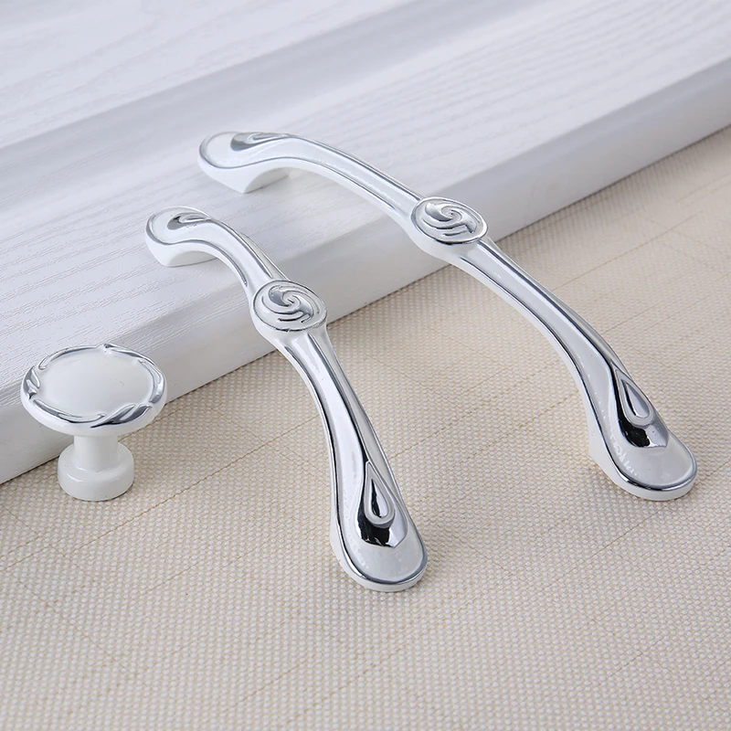 Kenop Lemari Dapur YM Warna Pu - Furniture Hardware Items ulasan dan harga